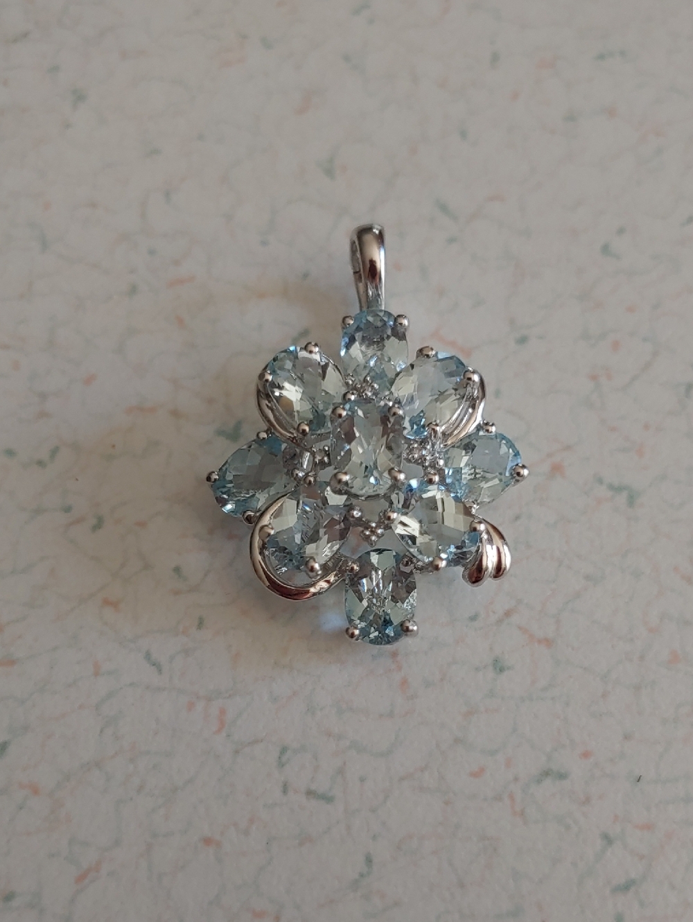 Sterling Silver Aquamarine Floral Pendant in Light Blue